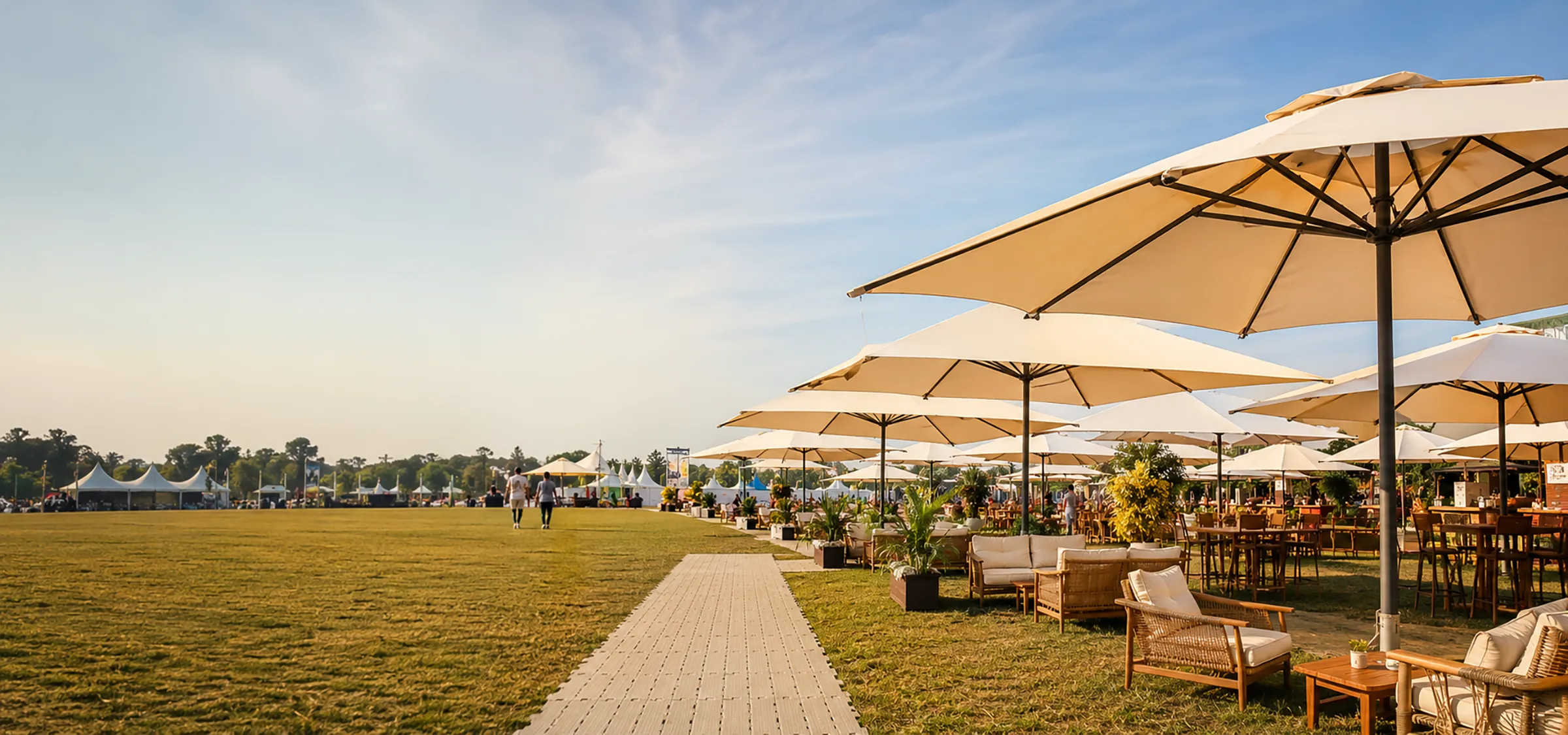 Festival ve toplu açık alan etkinlikleri için şemsiye kiralama hizmeti